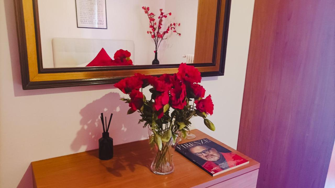 Unique & Beautiful Bedroom In Central Of פירנצה מראה חיצוני תמונה