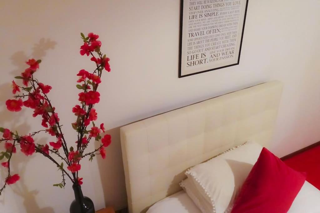 Unique & Beautiful Bedroom In Central Of פירנצה מראה חיצוני תמונה